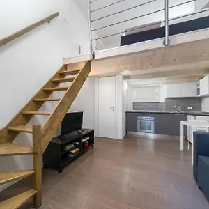 https://casa-da-suite-vita.italymilanhotels.net